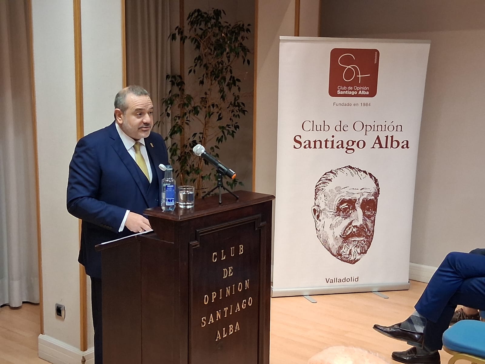 D. LUIS GREGORIO HOLGUIN GALARÓN